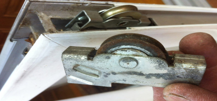screen door roller repair in McFarland